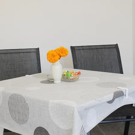 Appartamento Favorit